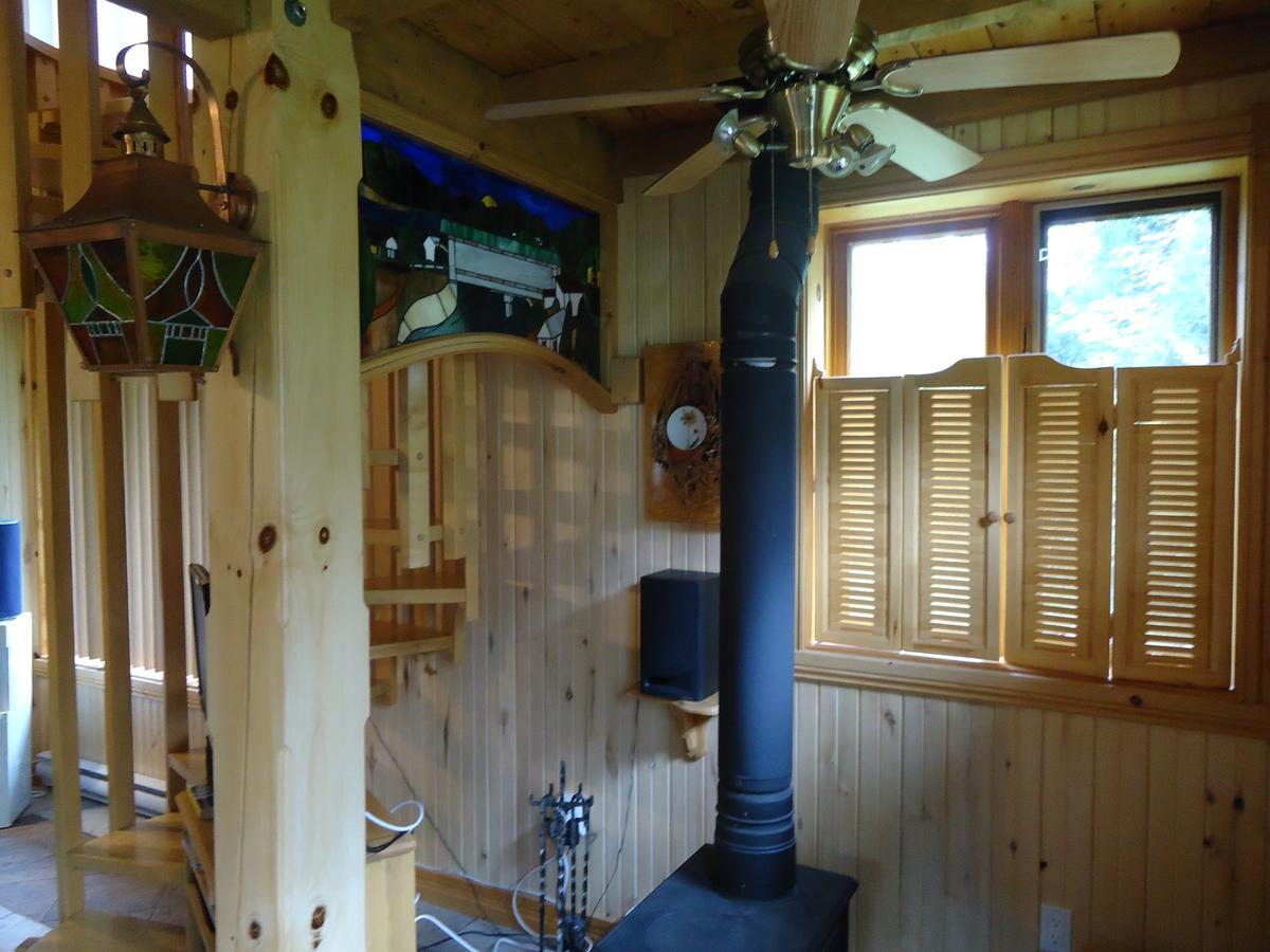 Chalet Saint-Thomas LʼAnse-Saint-Jean Exteriör bild